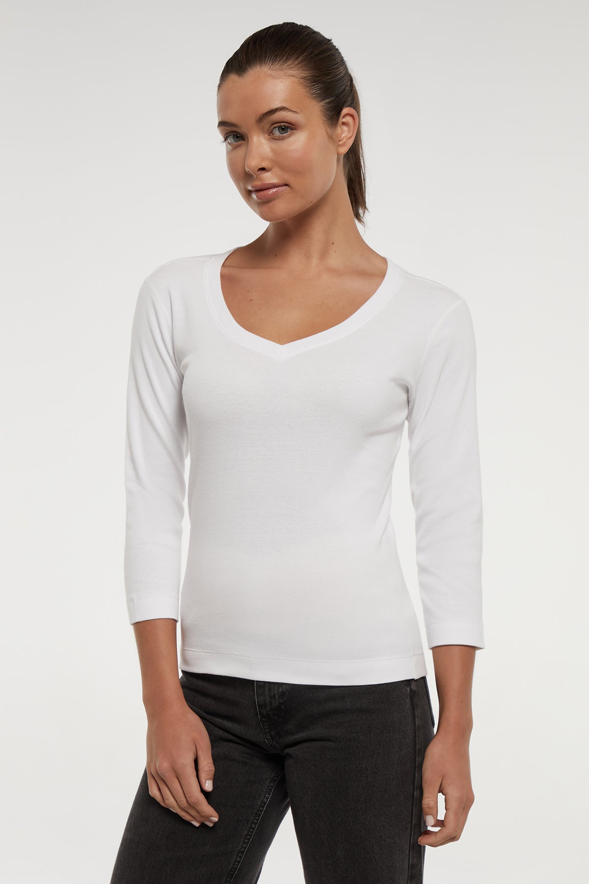 Knit 3/4 Sleeve V-Neck Tee | White